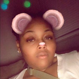 Meet your Posher, Tanieka